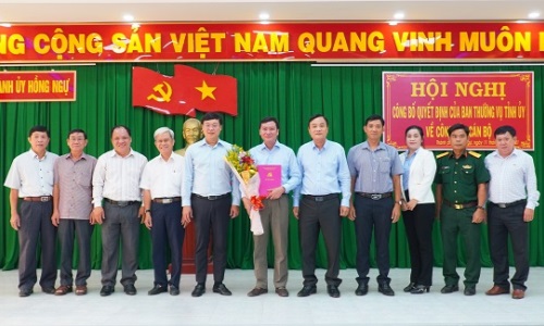 Đồng Tháp điều động và bổ nhiệm hai bí thư cấp ủy cấp huyện